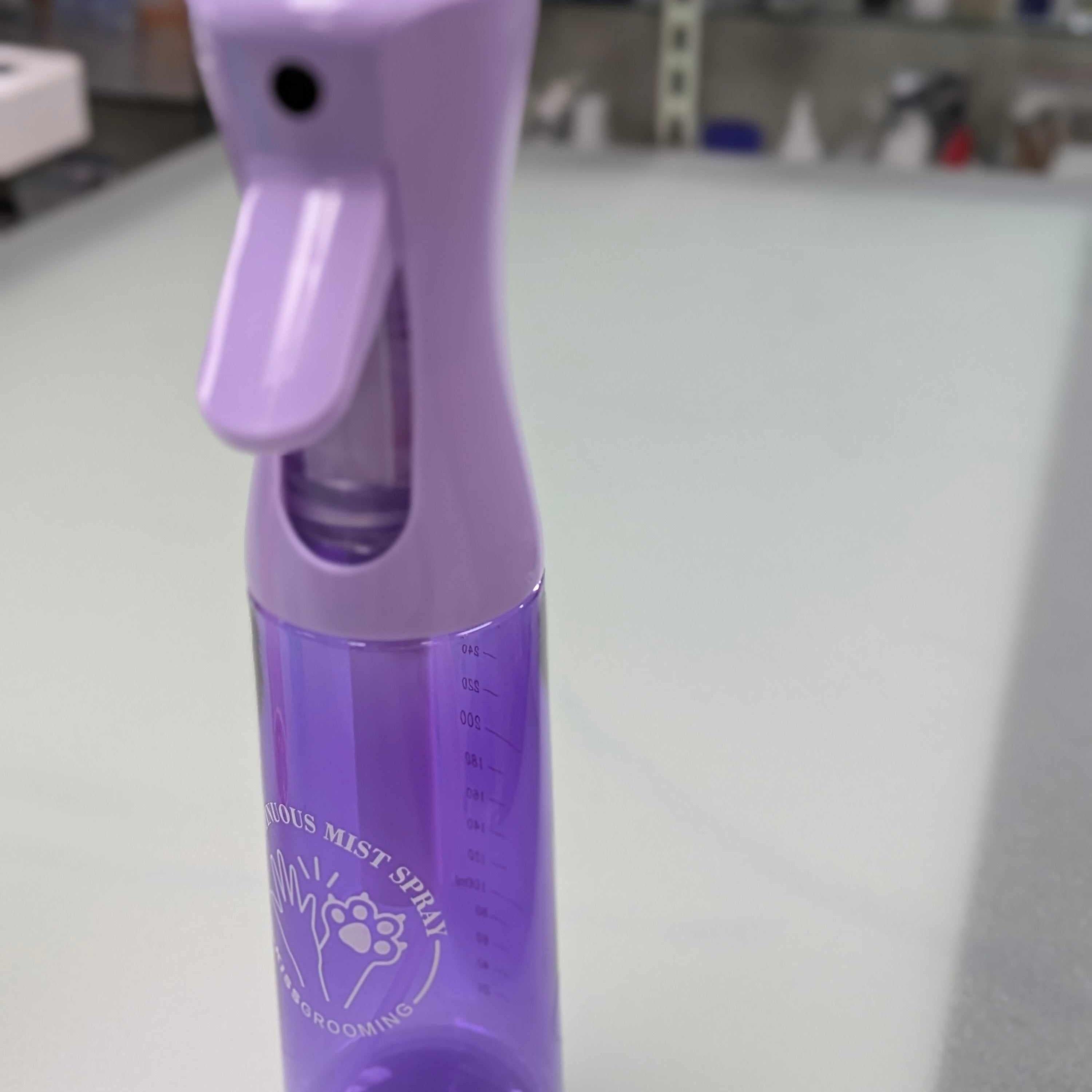 KISS Fine Mist Continuous Spray bottle