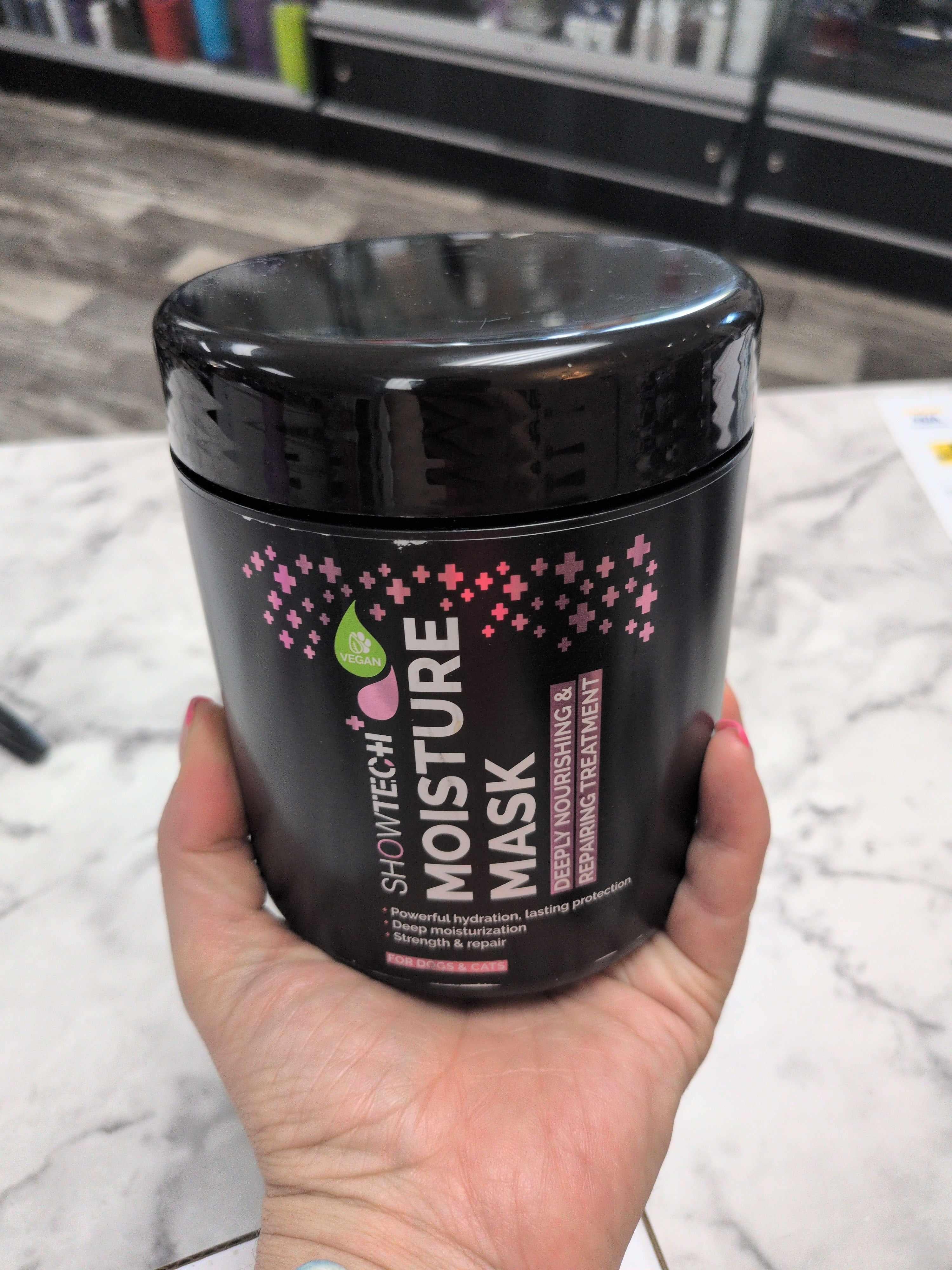 Show Tech+ Moisture Mask