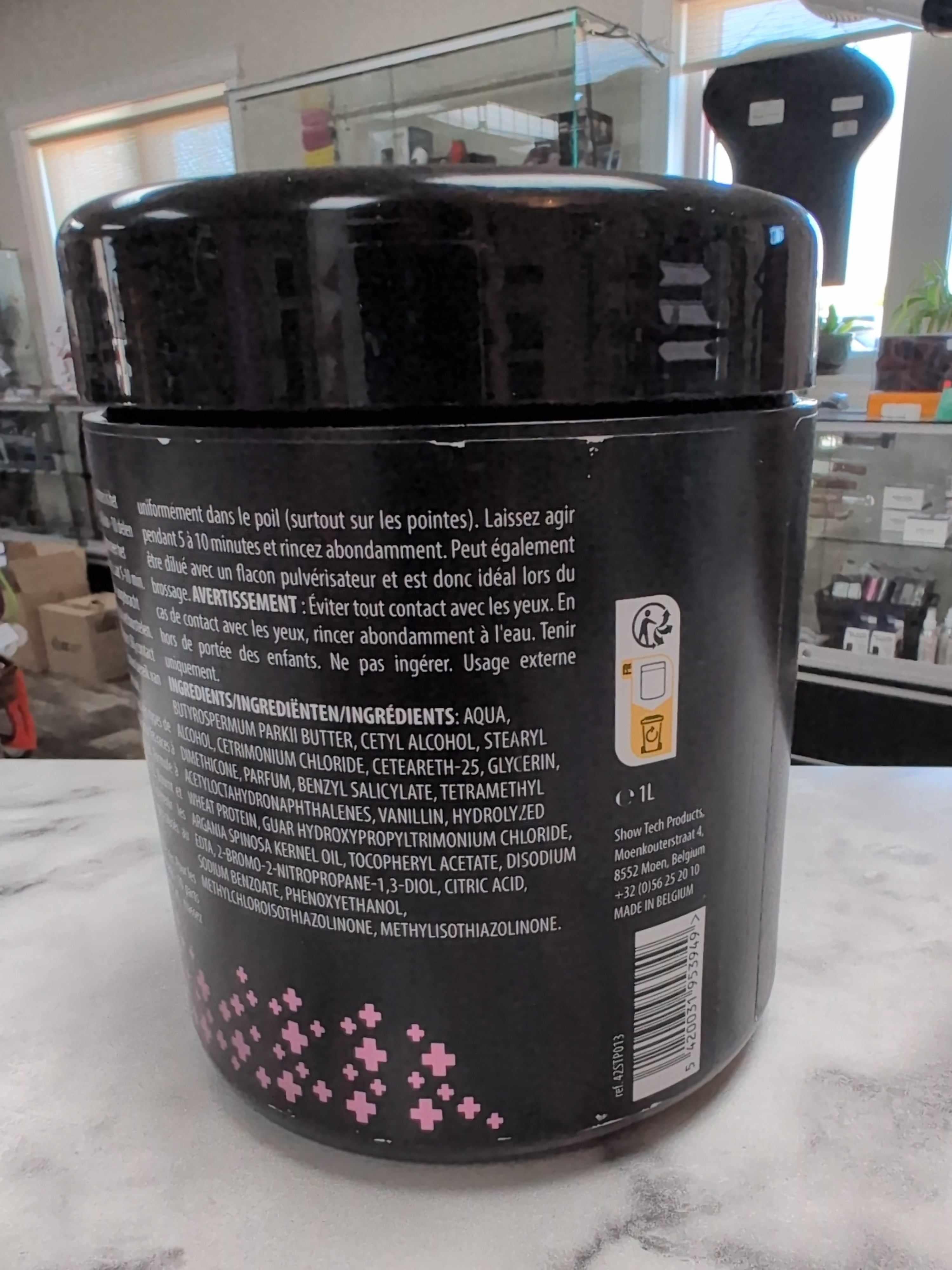 Show Tech+ Moisture Mask