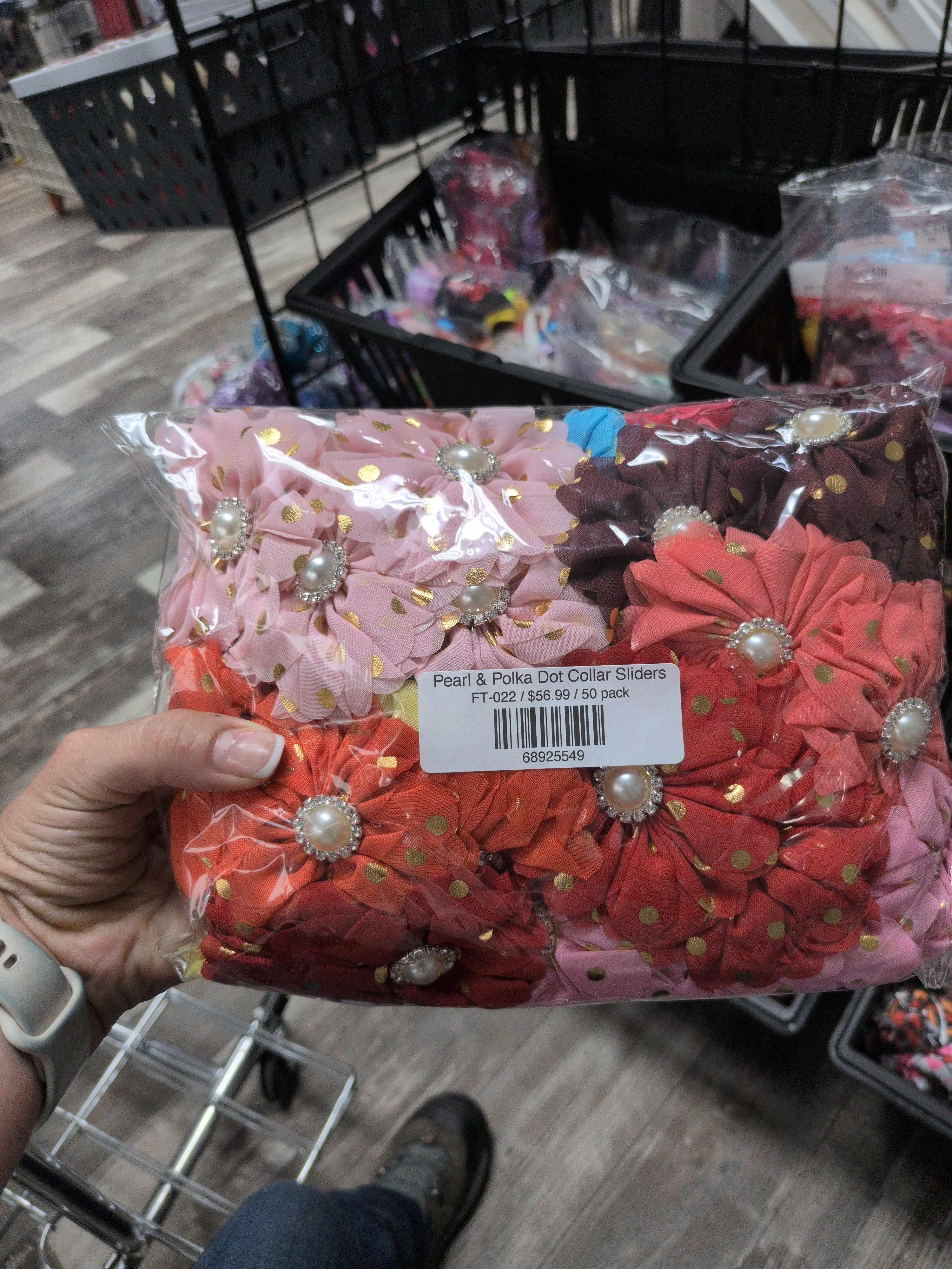 Pearl & Polka Dot Collar Sliders