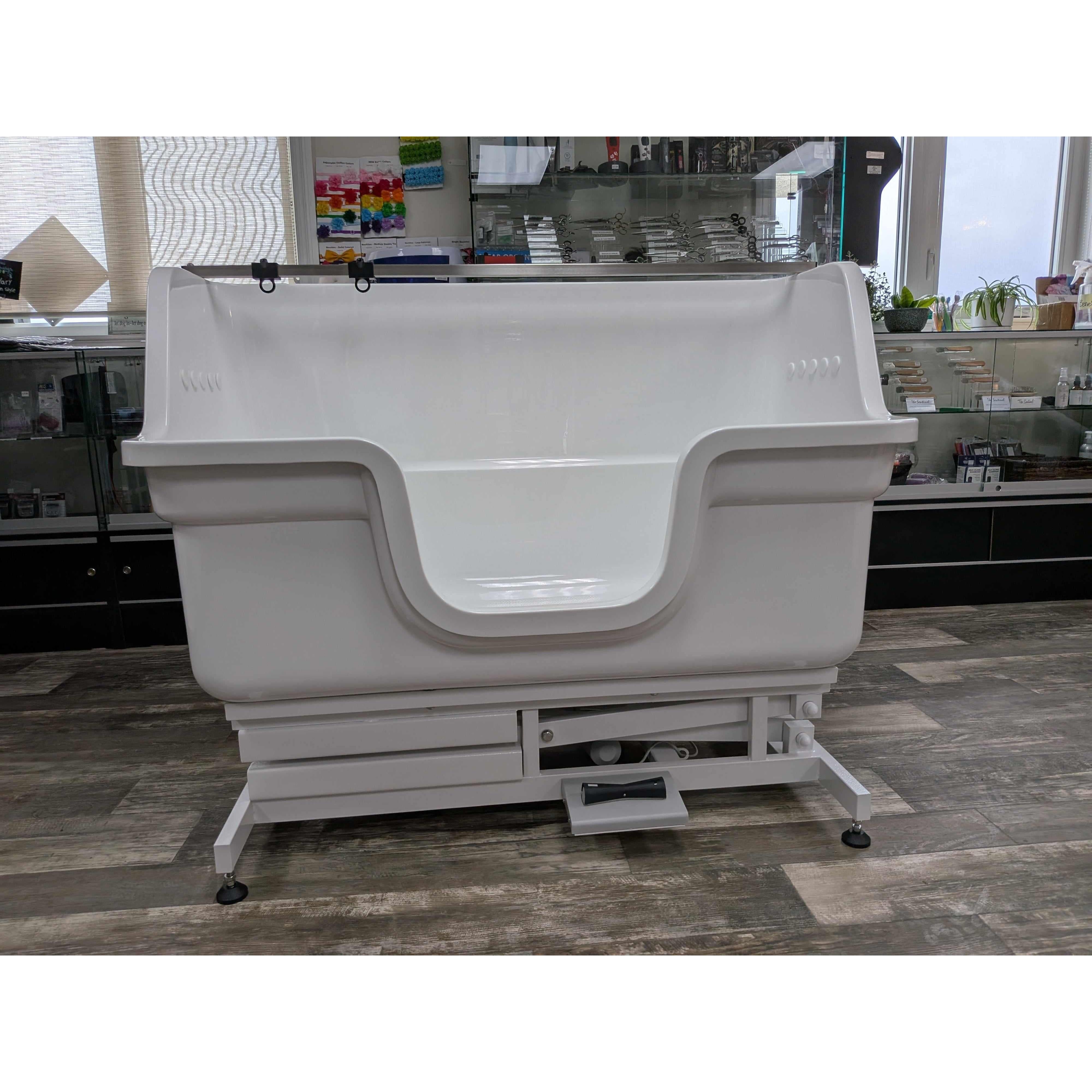 *NEW* Large Electric Acrylic Tub