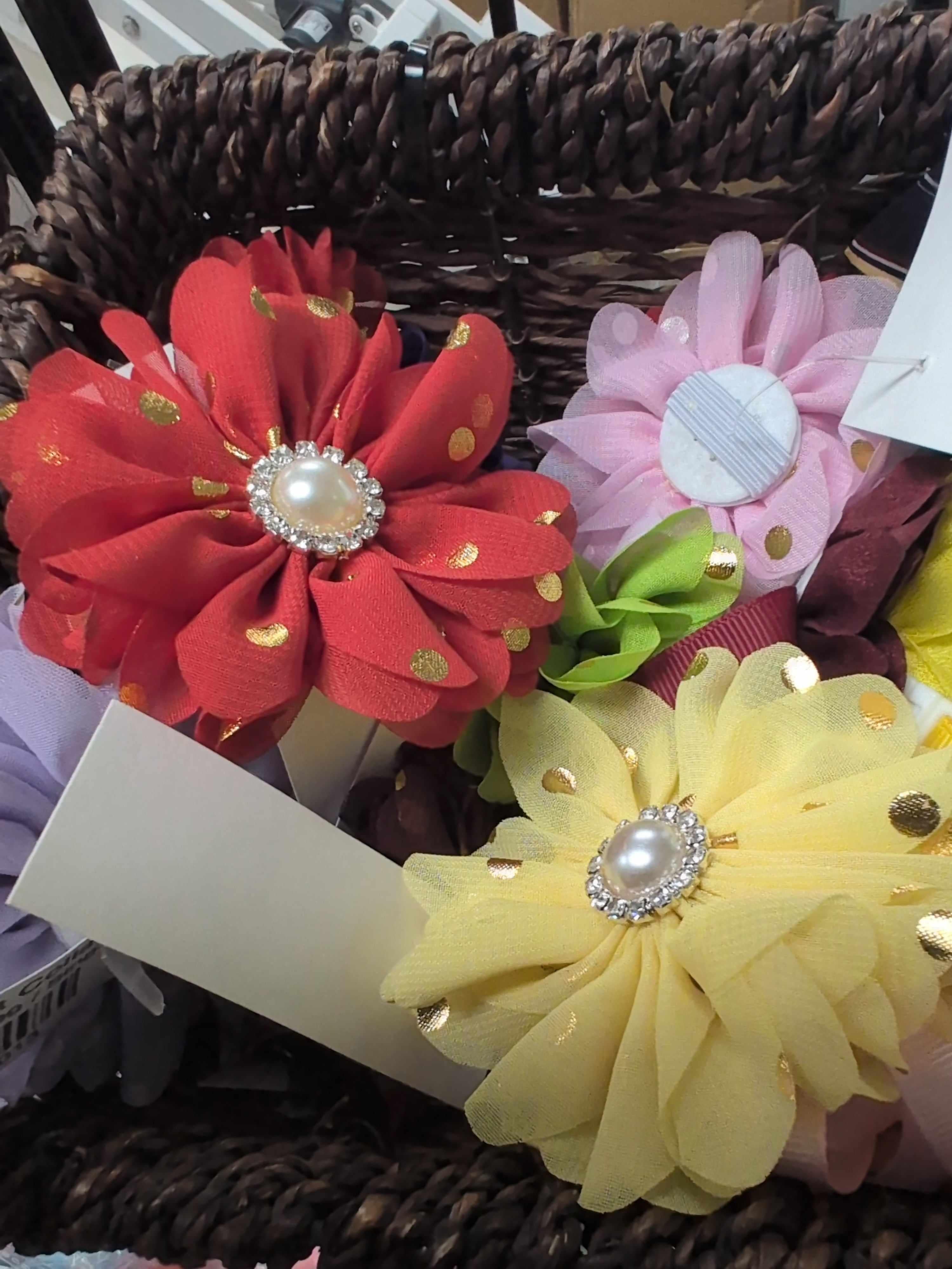 Pearl & Polka Dot Collar Sliders