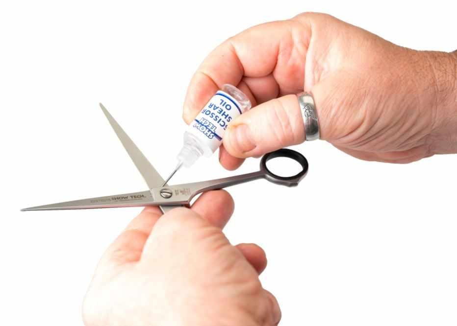 Scissor & shear oil
