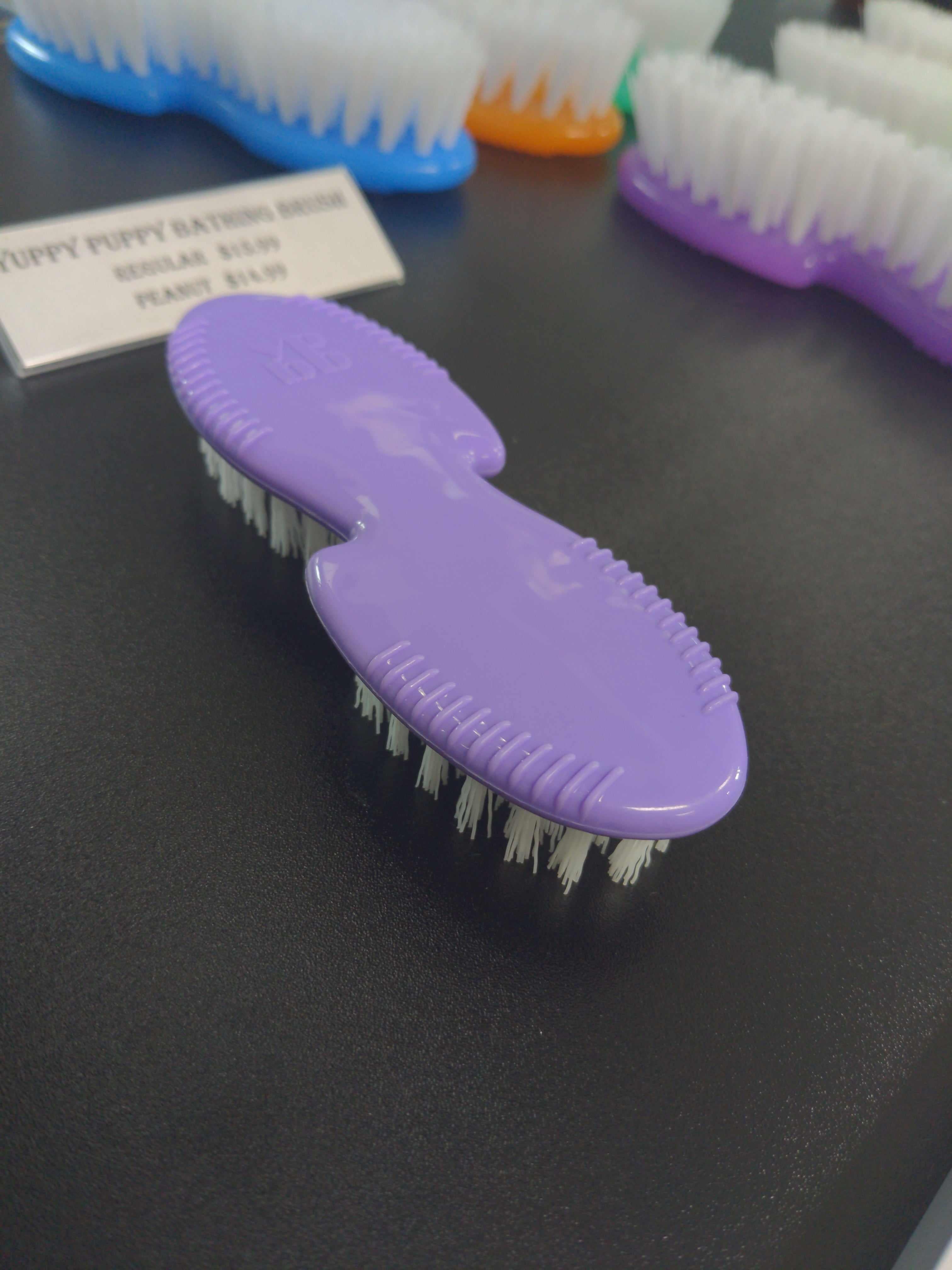 Yuppy Puppy PEANUT Bathing Brush