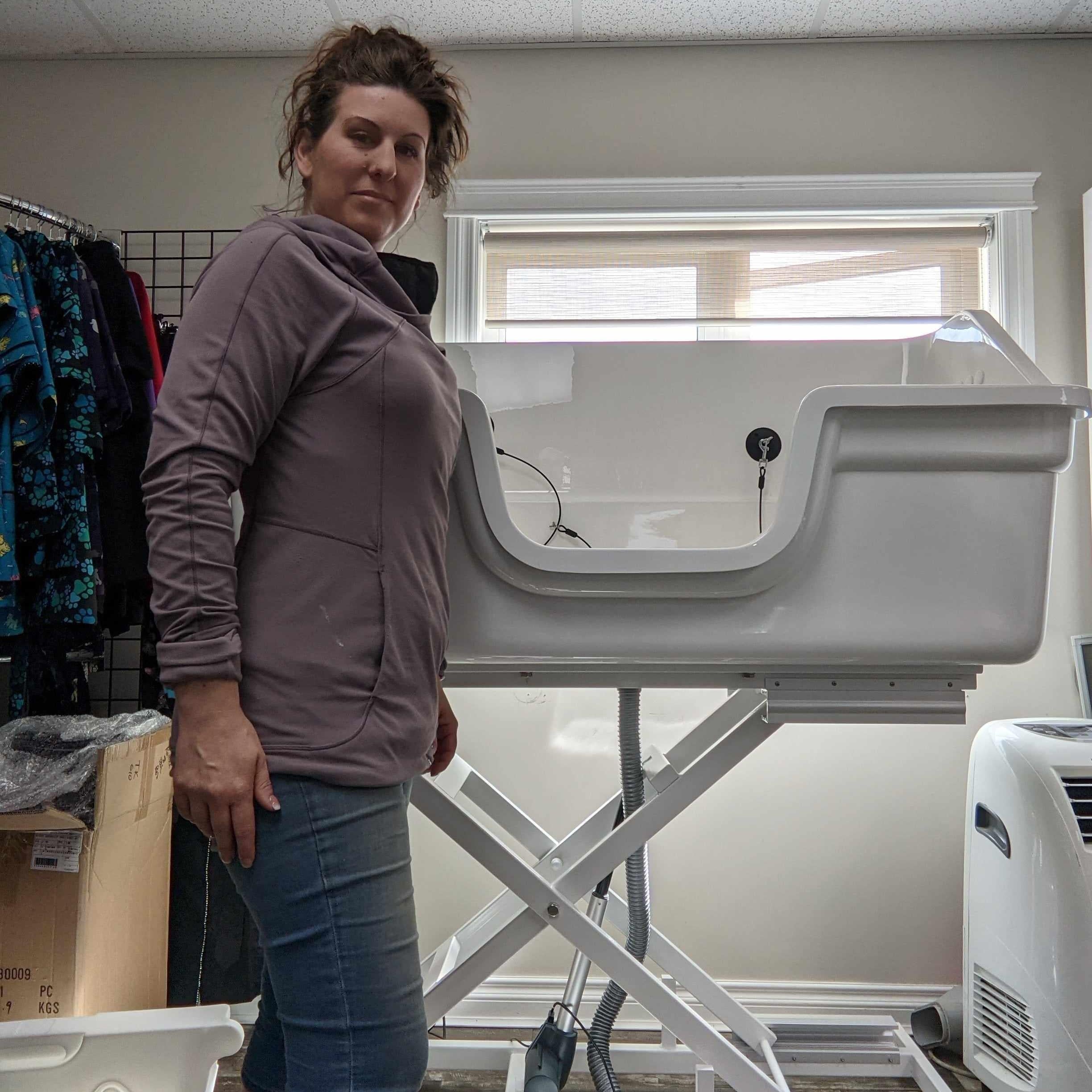 X-Large Electric Acrylic Tub