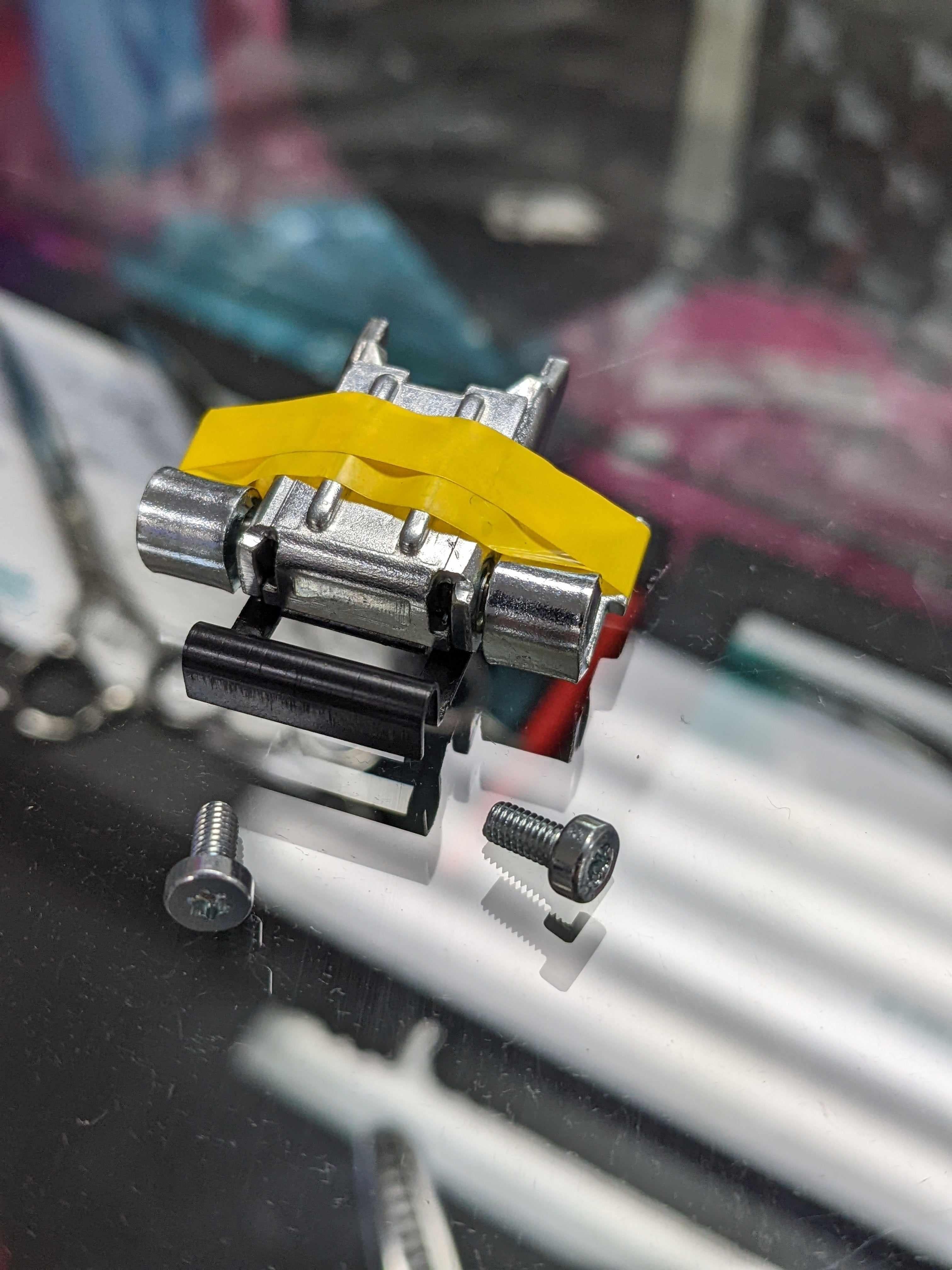 Aesculap Hinge for Duratti