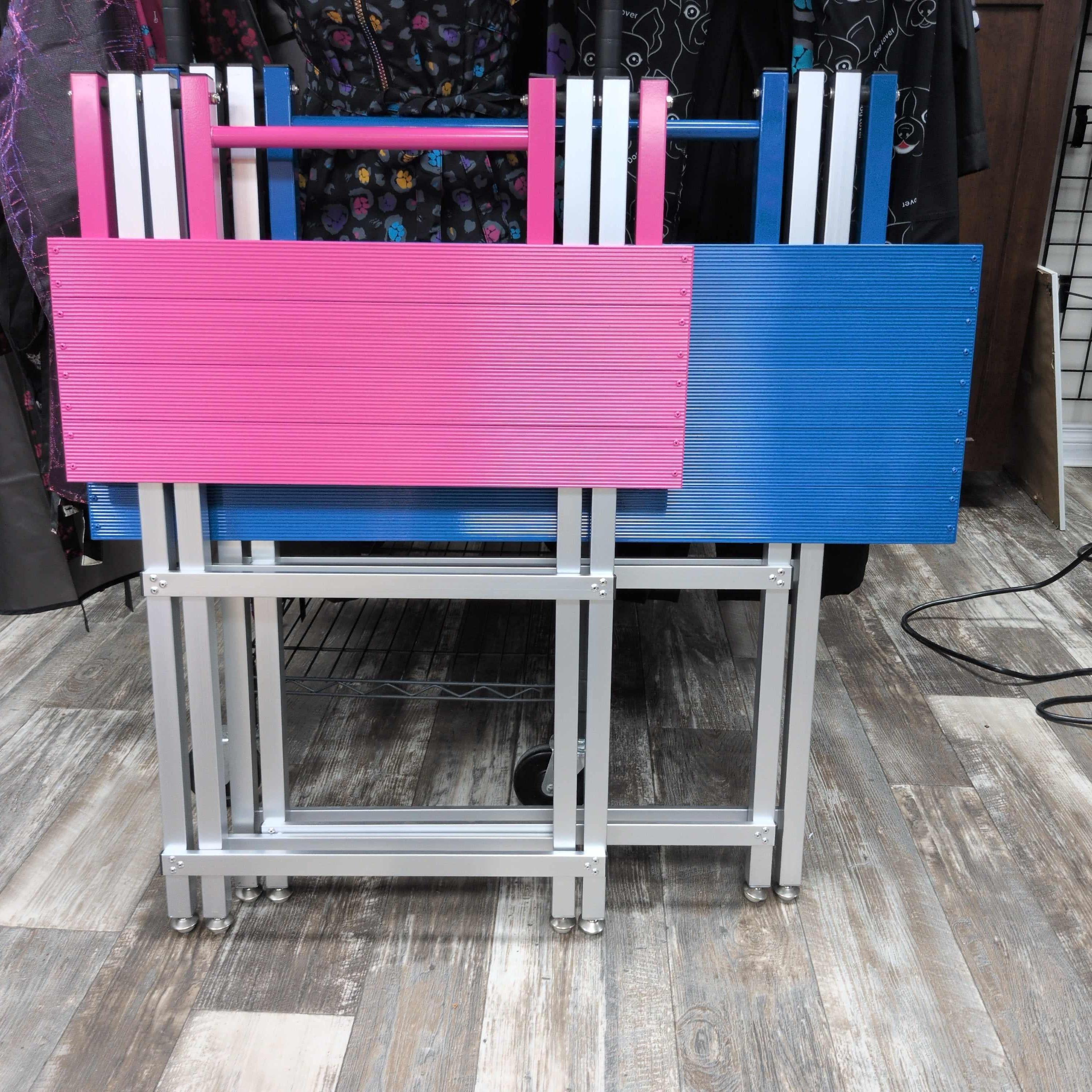 Ultra-Light Ringside Table