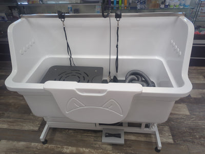 *NEW* Large Electric Acrylic Tub