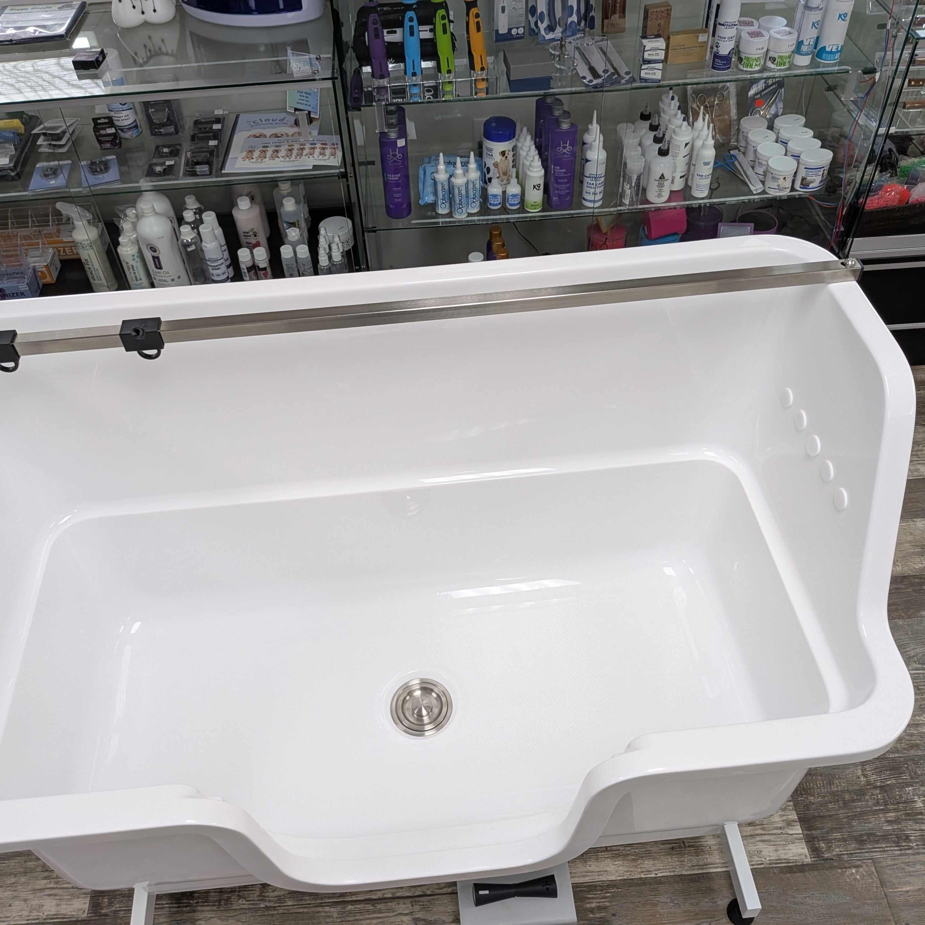 *NEW* Large Electric Acrylic Tub