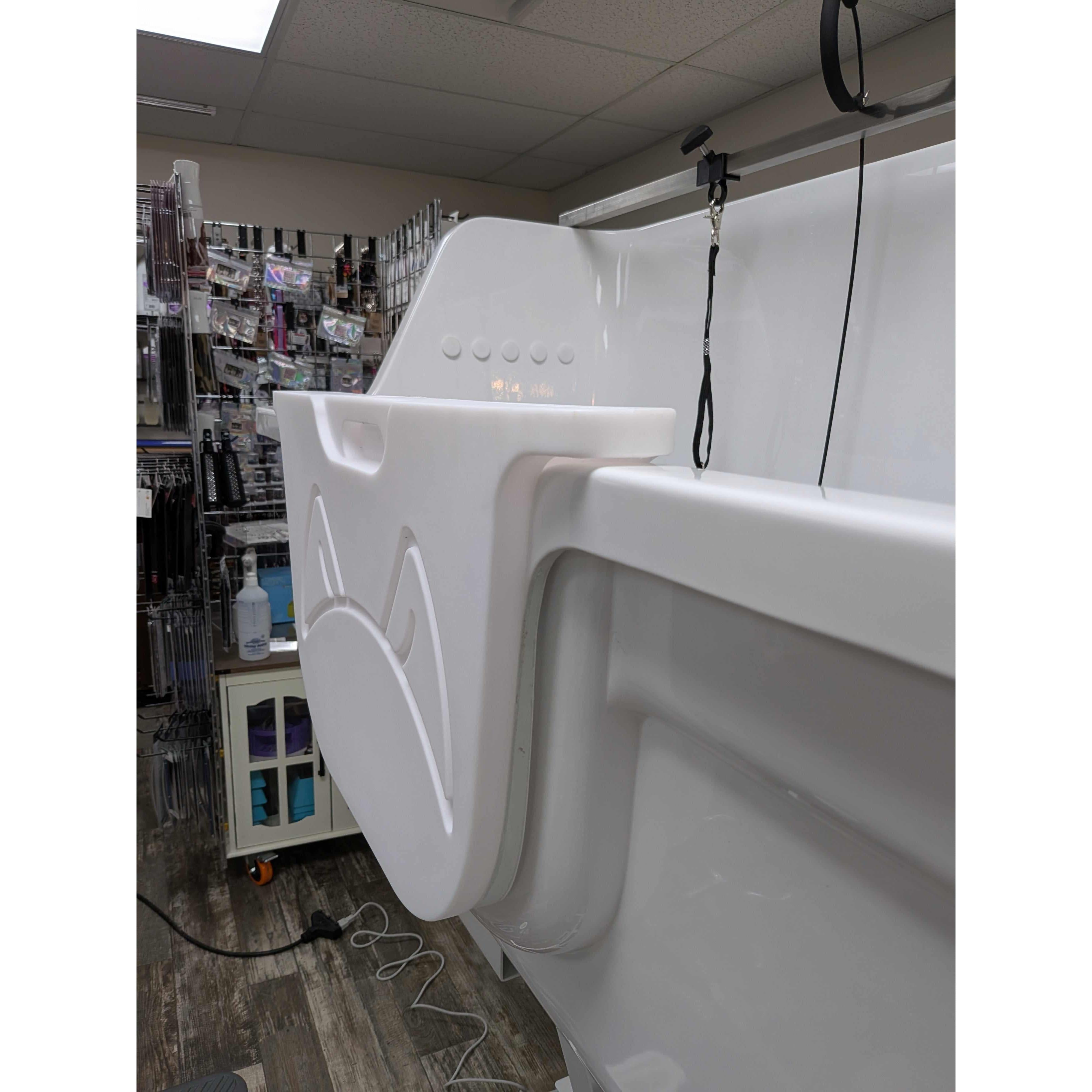 *NEW* Large Electric Acrylic Tub