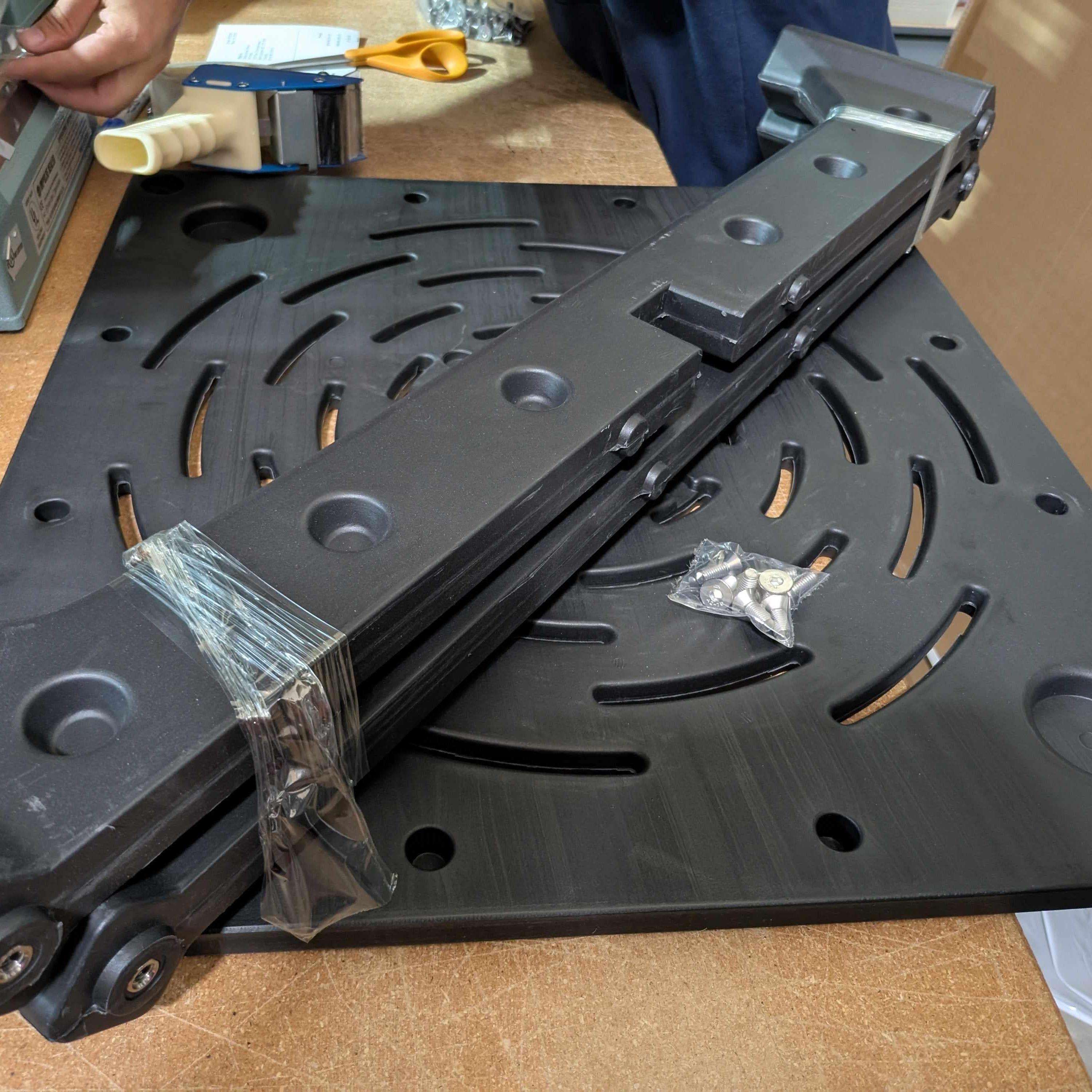 Puppy booster for tub