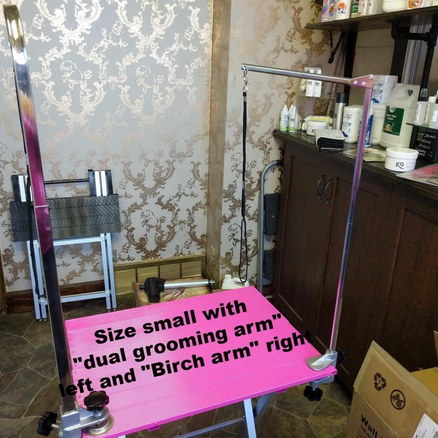 Ultra-Light Ringside Table