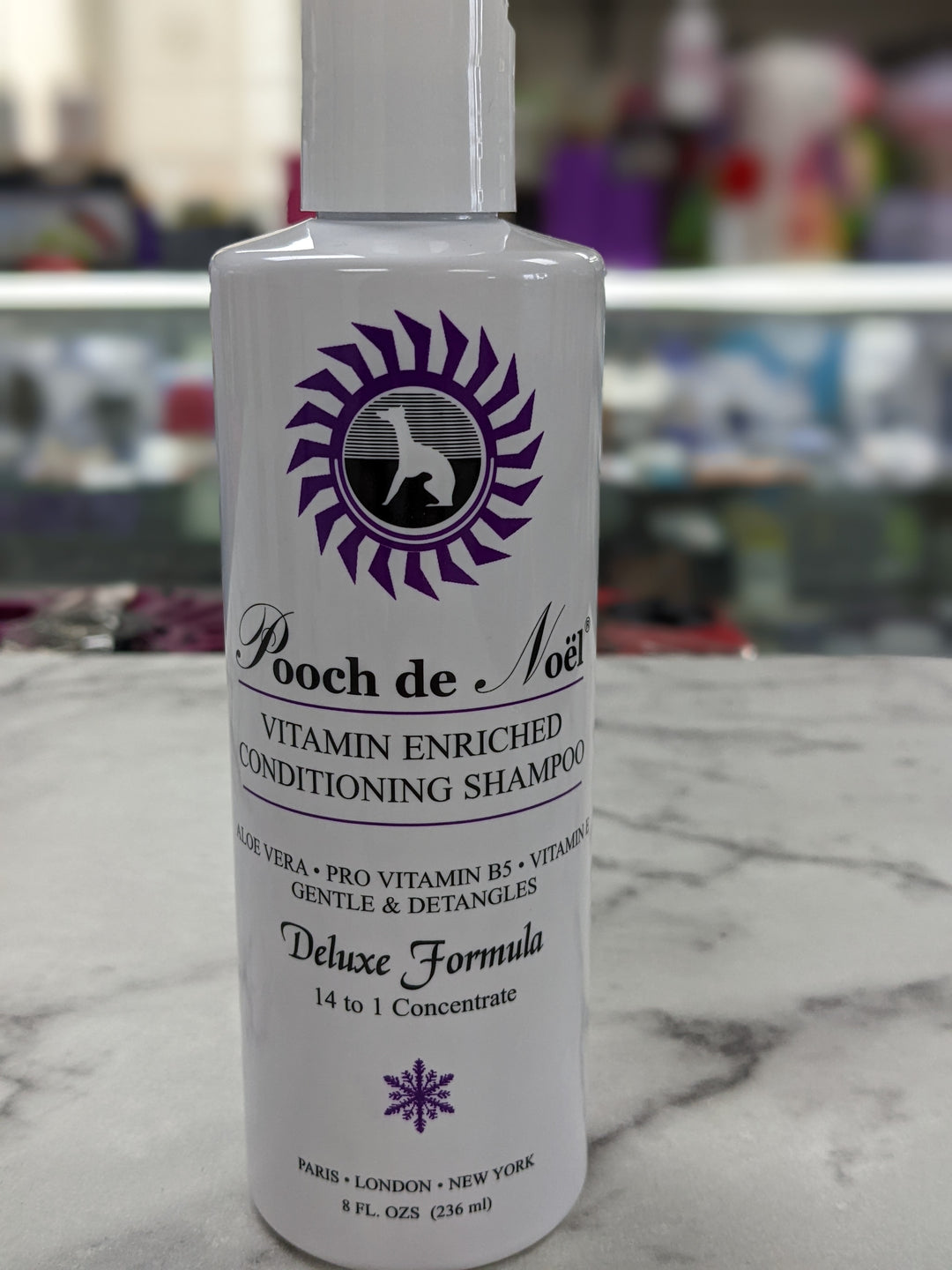 Les Pooch Noel shampoo Canadian Grooming Distributor