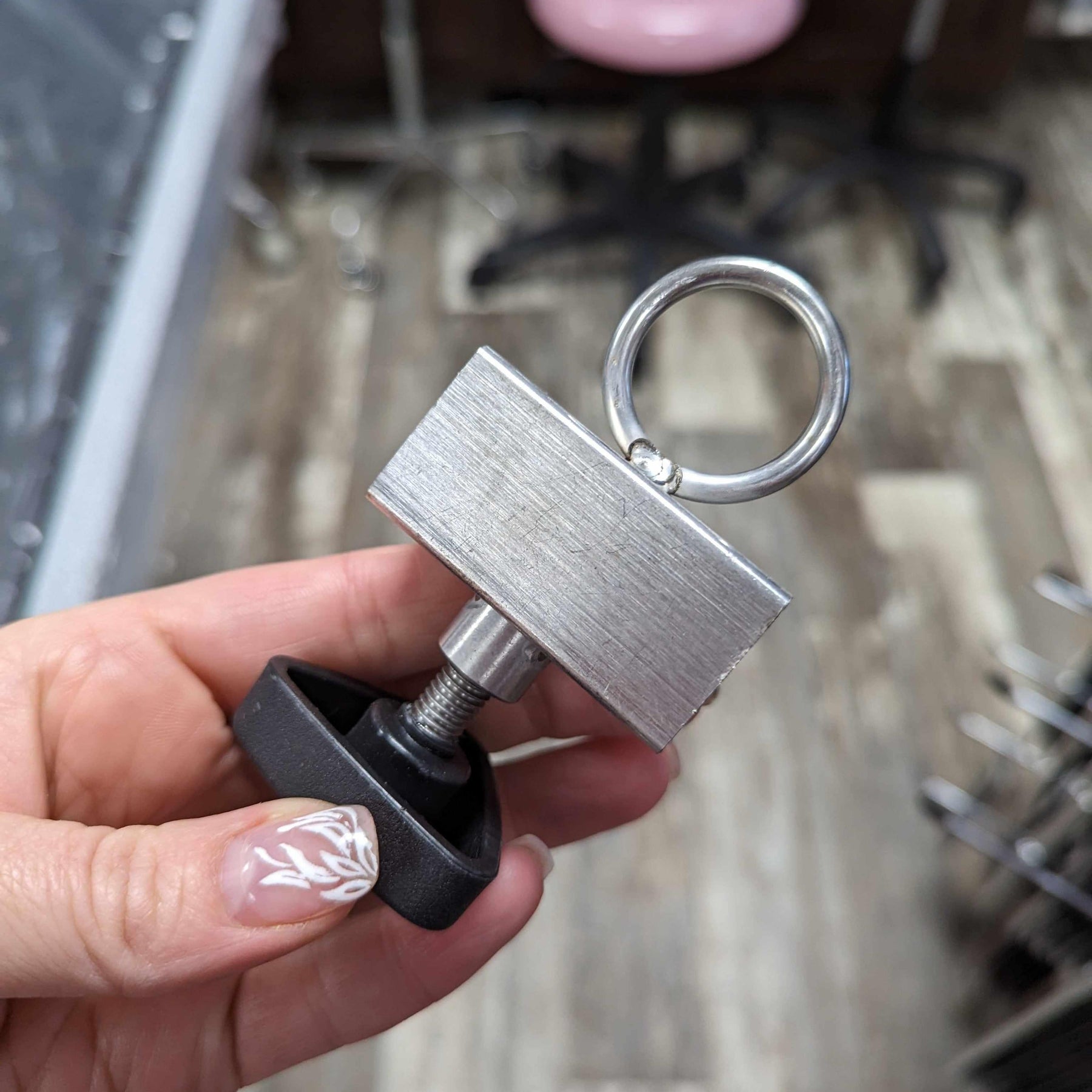 Moveable Ring for grooming arms – Canadian Grooming Distributor